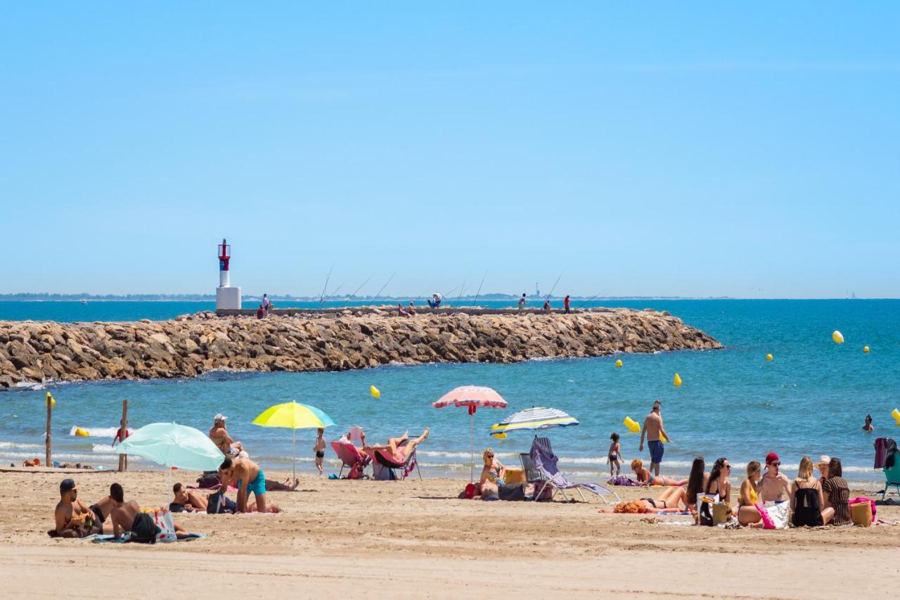 La Comédie de Vanneau - L'Intermède Palavas-les-Flots Exterior foto